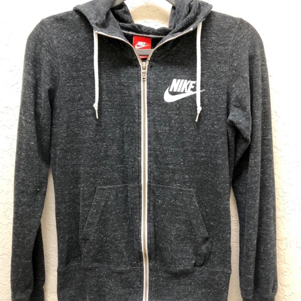 Nike lightweight zip up jacket